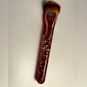 It Cosmetics Love is the Foundation brush for Ulta